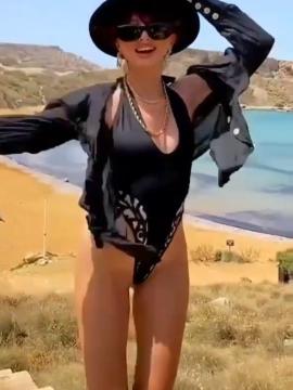 OnlyFans - BIKINI GIRLS 👧 😍 Scene 11154 — photo 4 of 20