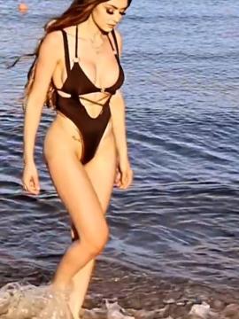 OnlyFans - BIKINI GIRLS 👧 😍 Scene 11180 — photo 8 of 20
