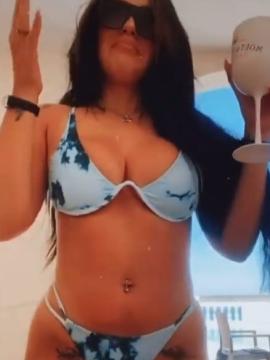 OnlyFans - BIKINI GIRLS 👧 😍 Scene 11195 — photo 13 of 20