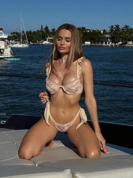 OnlyFans - BIKINI GIRLS 👧 😍 Scene 11232 — photo 11 of 20