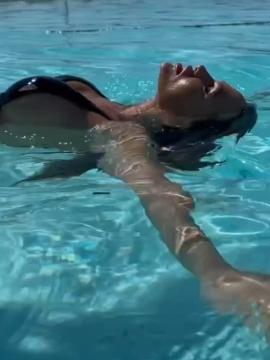 OnlyFans - BIKINI GIRLS 👧 😍 Scene 11263 — photo 20 of 20