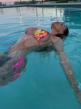 OnlyFans - BIKINI GIRLS 👧 😍 Scene 11264 — photo 7 of 20