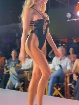 OnlyFans - BIKINI GIRLS 👧 😍 Scene 11265 — photo 13 of 20