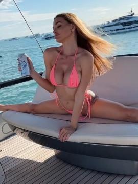 OnlyFans - BIKINI GIRLS 👧 😍 Scene 11286 — photo 5 of 20