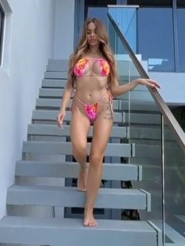 OnlyFans - BIKINI GIRLS 👧 😍 Scene 11331 — photo 1 of 20