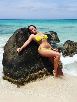 OnlyFans - BIKINI GIRLS 👧 😍 Scene 11359 — photo 13 of 20