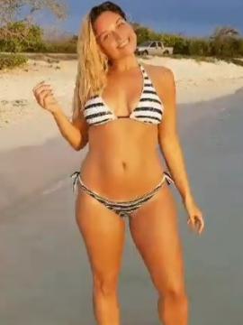 OnlyFans - BIKINI GIRLS 👧 😍 Scene 11359 — photo 17 of 20