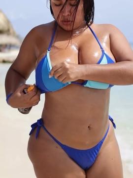 OnlyFans - BIKINI GIRLS 👧 😍 Scene 11377 — photo 18 of 20