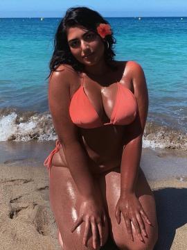 OnlyFans - BIKINI GIRLS 👧 😍 Scene 11406 — photo 3 of 20