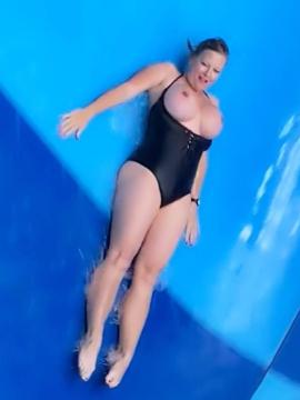 OnlyFans - BIKINI GIRLS 👧 😍 Scene 11497 — photo 14 of 20