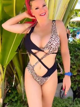 OnlyFans - BIKINI GIRLS 👧 😍 Scene 11540 — photo 11 of 20