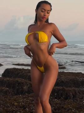 OnlyFans - BIKINI GIRLS 👧 😍 Scene 11551 — photo 18 of 20