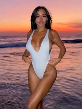 OnlyFans - BIKINI GIRLS 👧 😍 Scene 11553 — photo 18 of 20