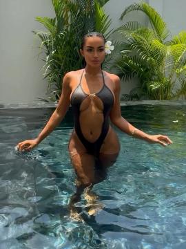 OnlyFans - BIKINI GIRLS 👧 😍 Scene 11562 — photo 18 of 20