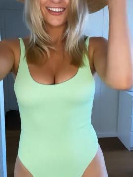 OnlyFans - BIKINI GIRLS 👧 😍 Scene 11605 — photo 5 of 20