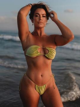 OnlyFans - BIKINI GIRLS 👧 😍 Scene 11609 — photo 14 of 20