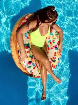 OnlyFans - BIKINI GIRLS 👧 😍 Scene 11624 — photo 9 of 20