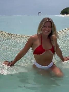 OnlyFans - BIKINI GIRLS 👧 😍 Scene 11631 — photo 16 of 20