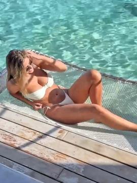 OnlyFans - BIKINI GIRLS 👧 😍 Scene 11661 — photo 16 of 20