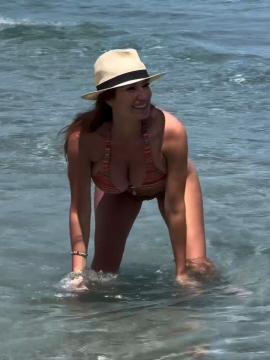 OnlyFans - BIKINI GIRLS 👧 😍 Scene 11667 — photo 16 of 20