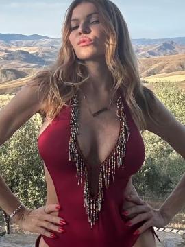 OnlyFans - BIKINI GIRLS 👧 😍 Scene 11668 — photo 2 of 20