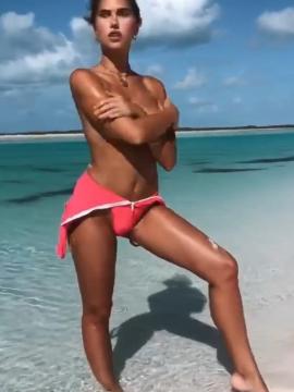 OnlyFans - BIKINI GIRLS 👧 😍 Scene 11672 — photo 15 of 20