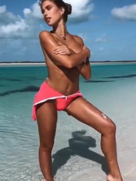 OnlyFans - BIKINI GIRLS 👧 😍 Scene 11672 — photo 16 of 20