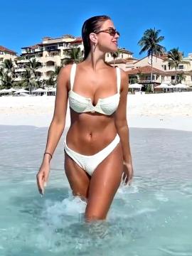 OnlyFans - BIKINI GIRLS 👧 😍 Scene 11719 — photo 8 of 20