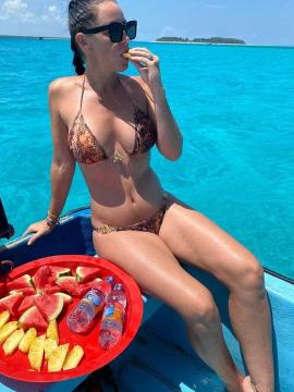 OnlyFans - BIKINI GIRLS 👧 😍 Scene 11760 — photo 1 of 20