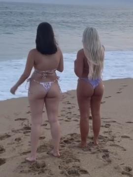 OnlyFans - BIKINI GIRLS 👧 😍 Scene 11772 — photo 1 of 20