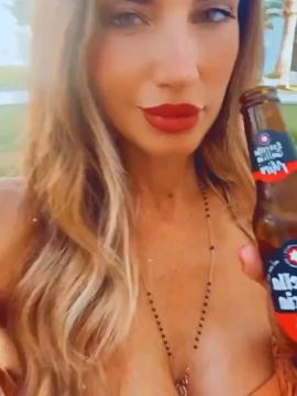 OnlyFans - BIKINI GIRLS 👧 😍 Scene 11900 — photo 8 of 20