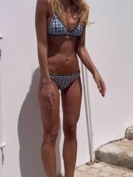 OnlyFans - BIKINI GIRLS 👧 😍 Scene 11907 — photo 4 of 20
