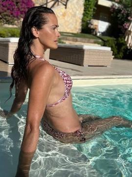 OnlyFans - BIKINI GIRLS 👧 😍 Scene 11939 — photo 10 of 20