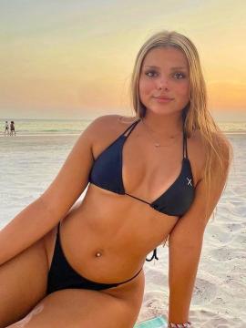 OnlyFans - BIKINI GIRLS 👧 😍 Scene 11969 — photo 18 of 20