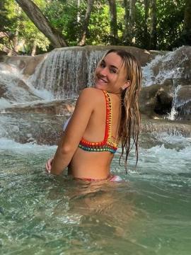 OnlyFans - BIKINI GIRLS 👧 😍 Scene 11970 — photo 1 of 20