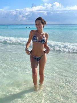 OnlyFans - BIKINI GIRLS 👧 😍 Scene 11971 — photo 6 of 20