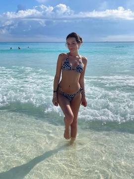 OnlyFans - BIKINI GIRLS 👧 😍 Scene 11971 — photo 7 of 20