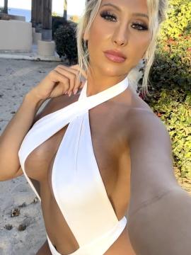 OnlyFans - BIKINI GIRLS 👧 😍 Scene 12003 — photo 1 of 20