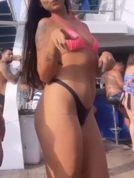 OnlyFans - BIKINI GIRLS 👧 😍 Scene 12092 — photo 7 of 20