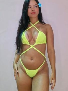OnlyFans - BIKINI GIRLS 👧 😍 Scene 12105 — photo 1 of 20
