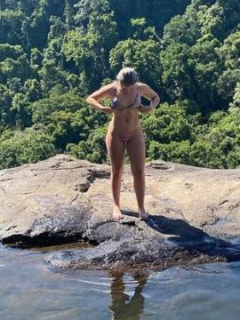 OnlyFans - BIKINI GIRLS 👧 😍 Scene 12110 — photo 6 of 20