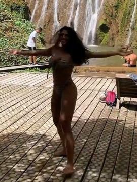 OnlyFans - BIKINI GIRLS 👧 😍 Scene 12154 — photo 7 of 20
