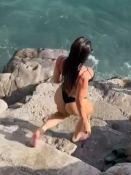 OnlyFans - BIKINI GIRLS 👧 😍 Scene 12239