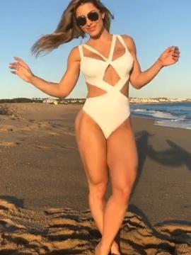 OnlyFans - BIKINI GIRLS 👧 😍 Scene 12244 — photo 15 of 20