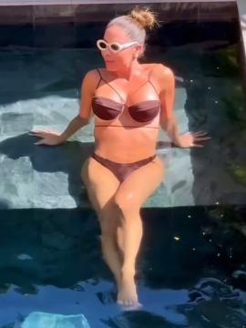 OnlyFans - BIKINI GIRLS 👧 😍 Scene 12250 — photo 10 of 20