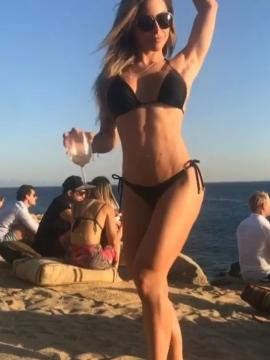 OnlyFans - BIKINI GIRLS 👧 😍 Scene 12250 — photo 19 of 20