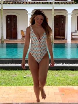 OnlyFans - BIKINI GIRLS 👧 😍 Scene 12394 — photo 9 of 20