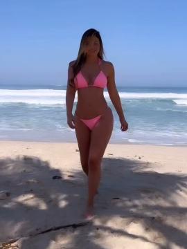 OnlyFans - BIKINI GIRLS 👧 😍 Scene 12395 — photo 16 of 20