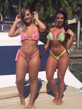 OnlyFans - BIKINI GIRLS 👧 😍 Scene 12448 — photo 17 of 20