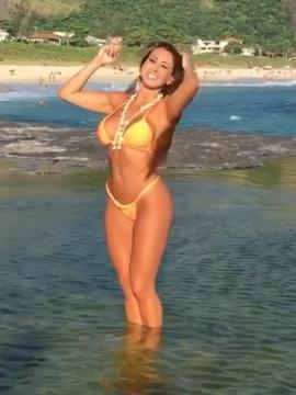 OnlyFans - BIKINI GIRLS 👧 😍 Scene 12465 — photo 7 of 20